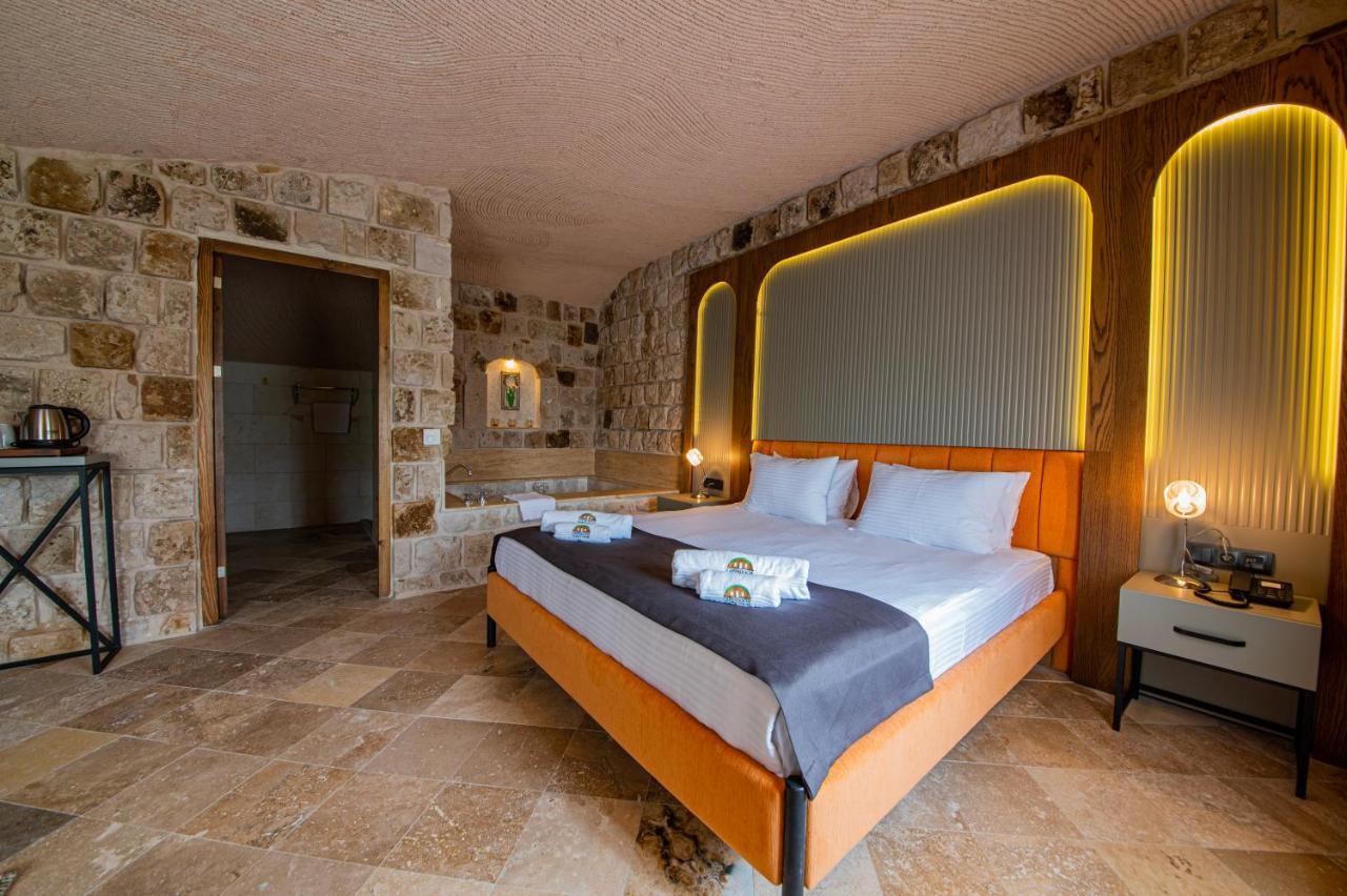 Cappadocia Hobbit House Hotel Nevşehir Exterior foto