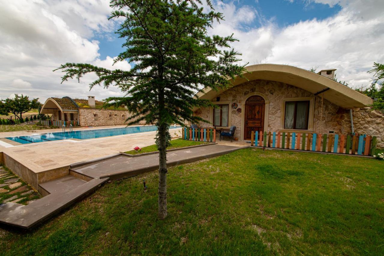 Cappadocia Hobbit House Hotel Nevşehir Exterior foto